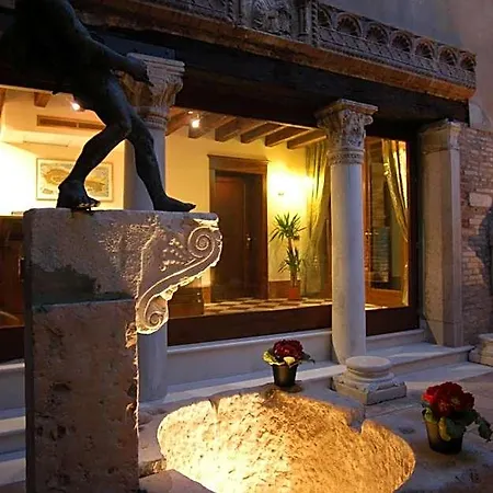 Hotel Al Ponte Mocenigo-2